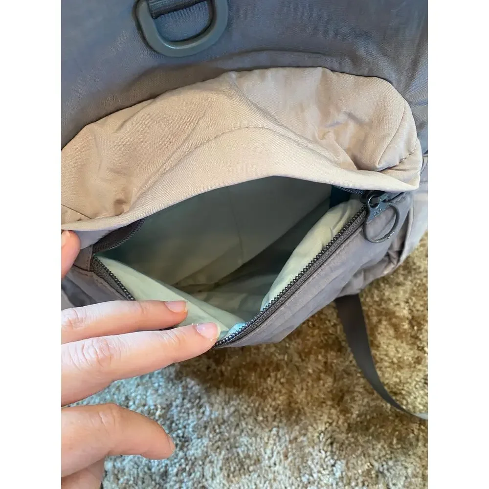 Bagsmart durable backpack
